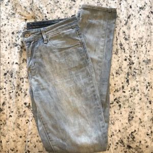 Levi’s High Rise Skinny Jeans